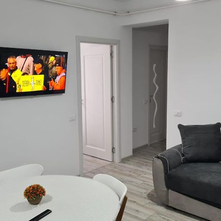 Apartament David Râmnicu Vâlcea Zewnętrze zdjęcie
